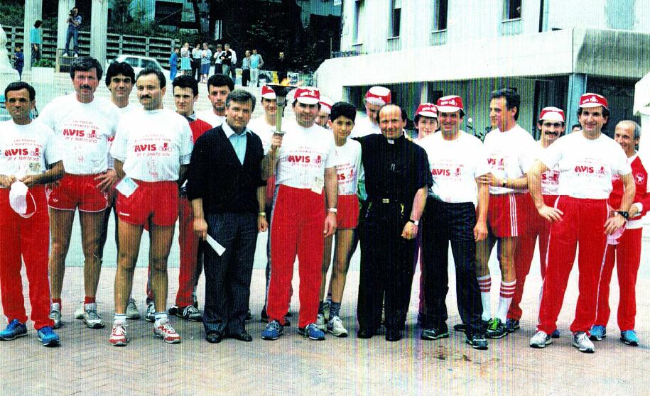 gli anni 90 giro della provincia dell'avis